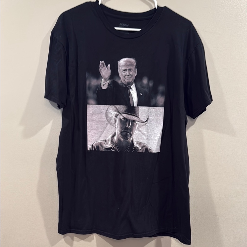 Gildan Black Short Sleeve Tee with Vintage Print